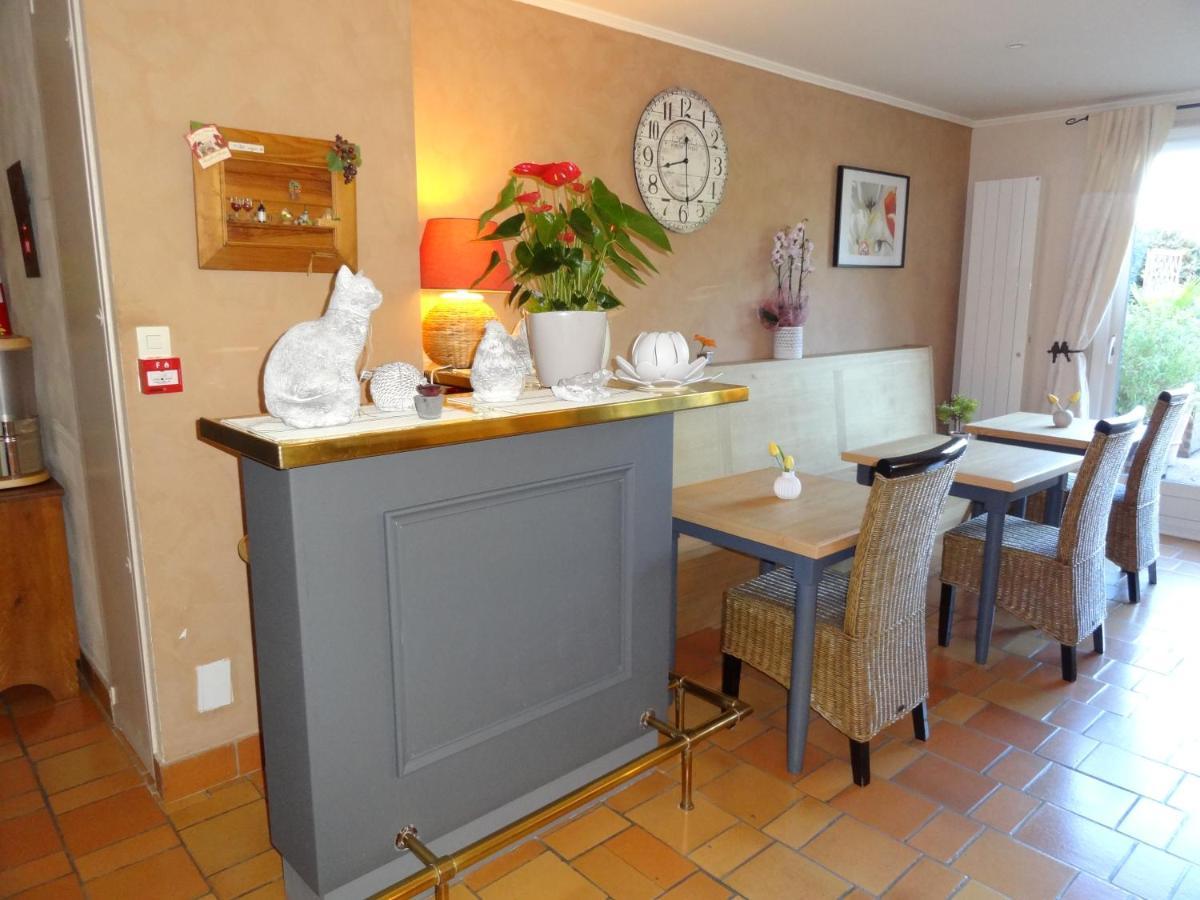 Hotel Des Vignes Juliénas エクステリア 写真